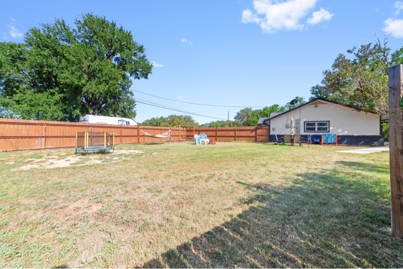 Building Photo - 3209 4th St