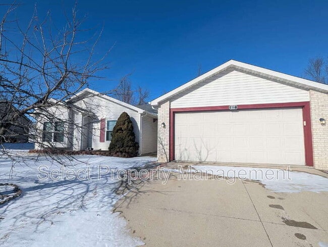 Building Photo - 6117 Arapaho Trail