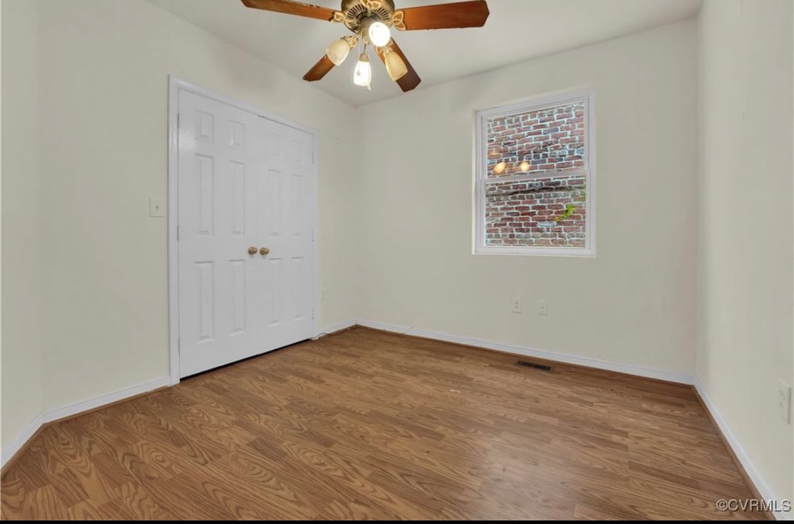 Building Photo - 2111 Maplewood Ave