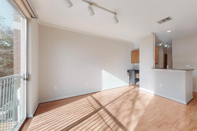 Building Photo - 330 Las Colinas Blvd E