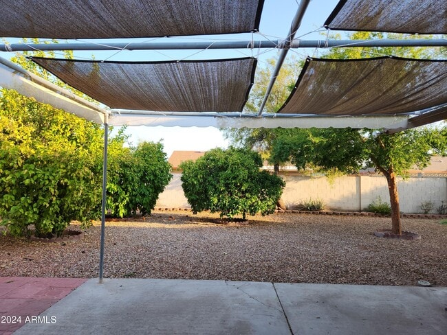 Building Photo - 5117 W Acoma Dr