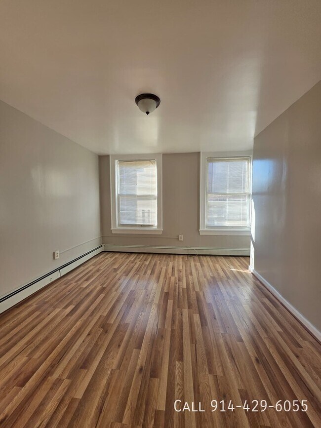 Building Photo - 65 Glenwood Ave