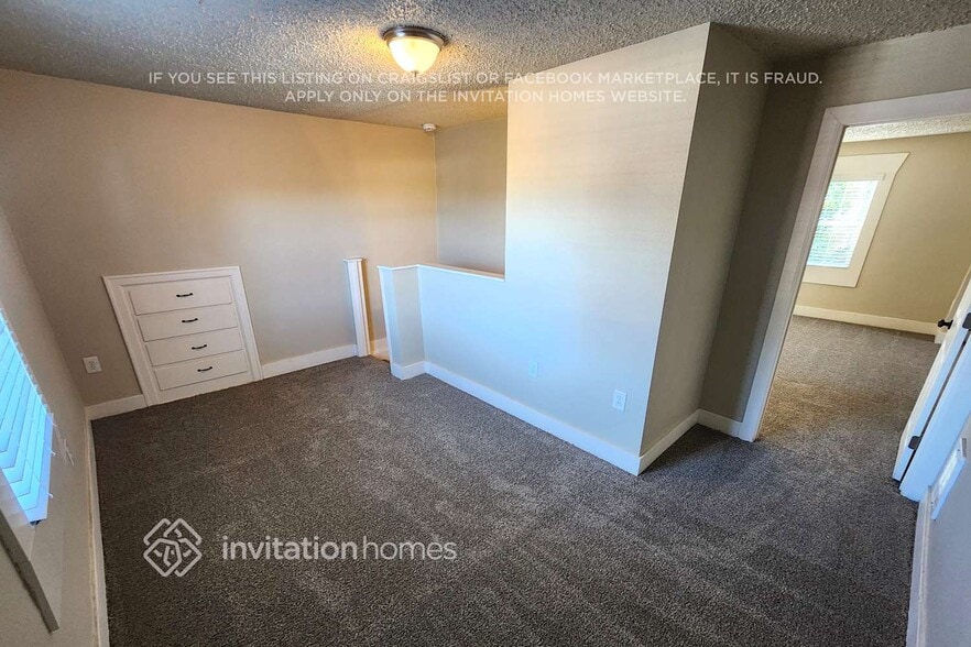 Building Photo - 1307 N Proctor St