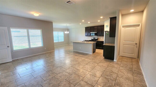 Building Photo - 29346 Dunns Creek Ct
