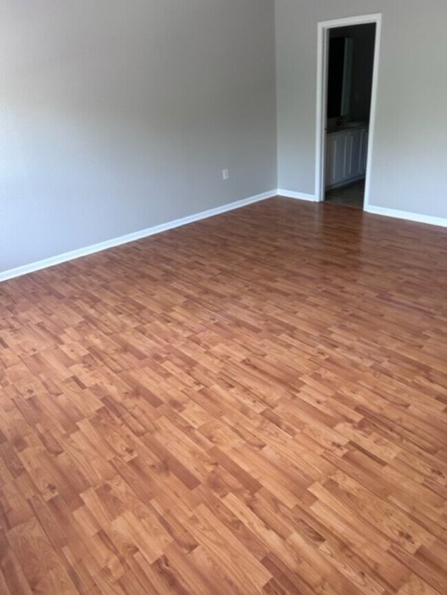 Building Photo - Coming Soon! - Stunning 4 Bedroom Home in Coulwood East Community