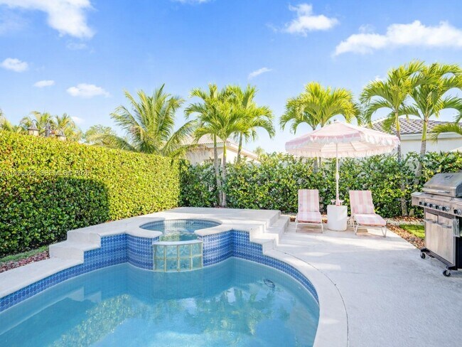 Building Photo - 6928 NW 33rd St