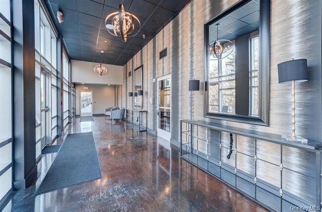 Building Photo - 30 Beekman St