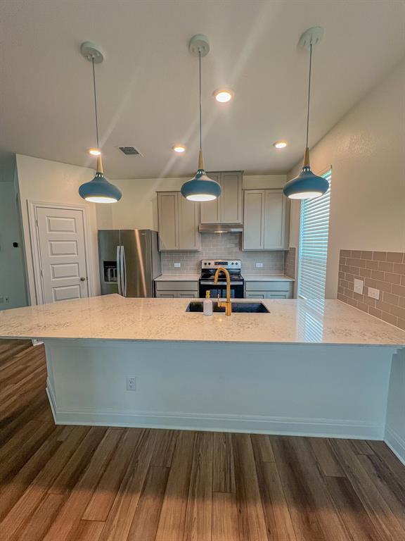 Building Photo - 512 Barbary Coast Ln