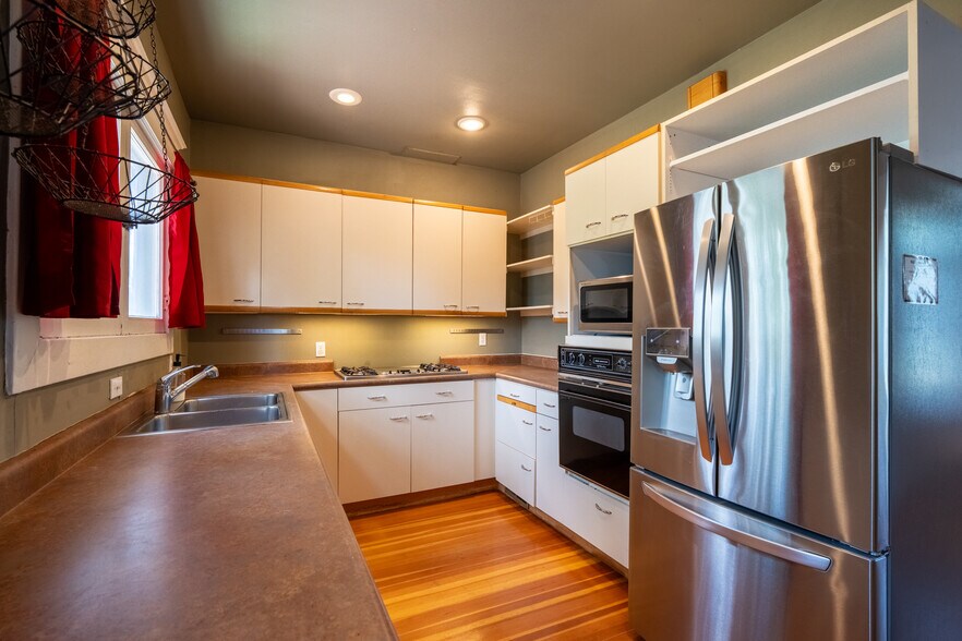 Building Photo - 1416 N Royer St