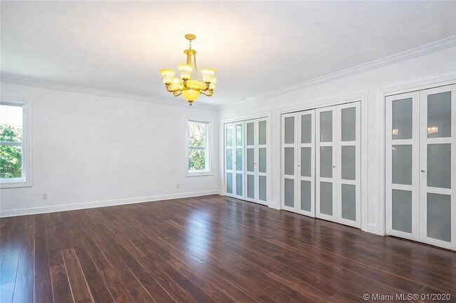 Building Photo - 5701 SW 136th St