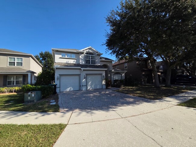 Building Photo - 2819 Roseglen Way