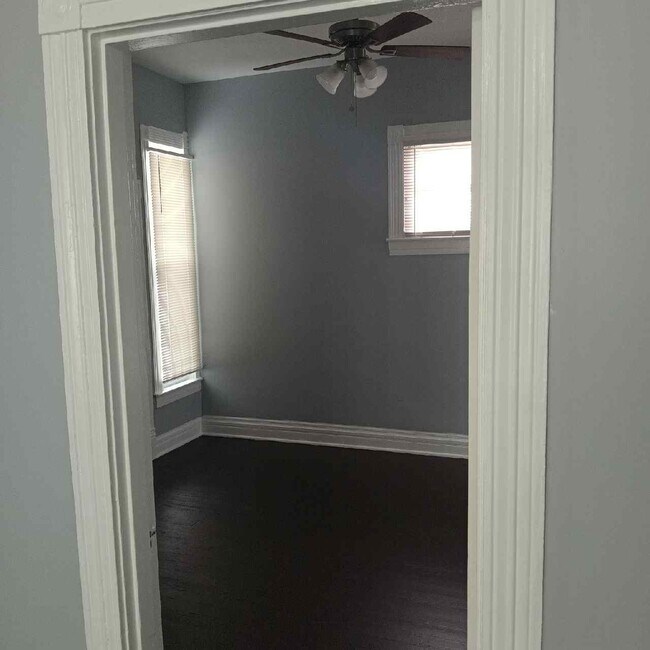 Building Photo - 2208 Garland Ave