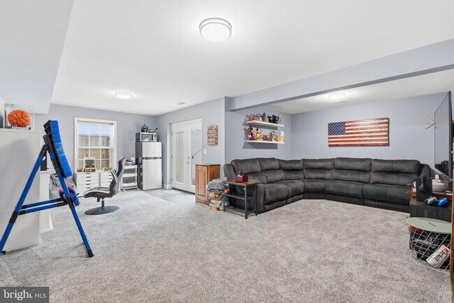 Building Photo - 43333 Wintersrun Ct