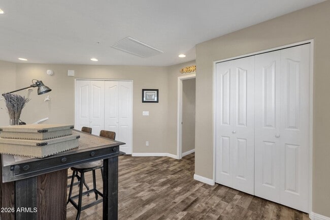 Building Photo - 16019 E Sunflower Dr