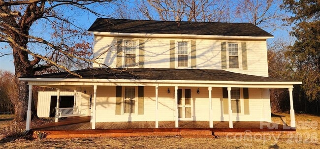 Building Photo - 359 Flat Rock Rd