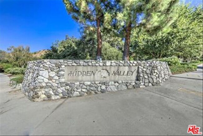 Building Photo - 24124 Mentry Dr