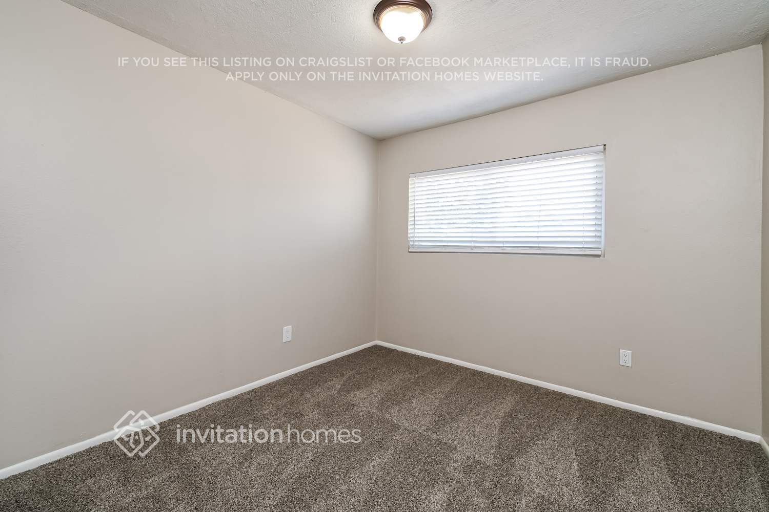 Building Photo - 9107 E Gary Ln