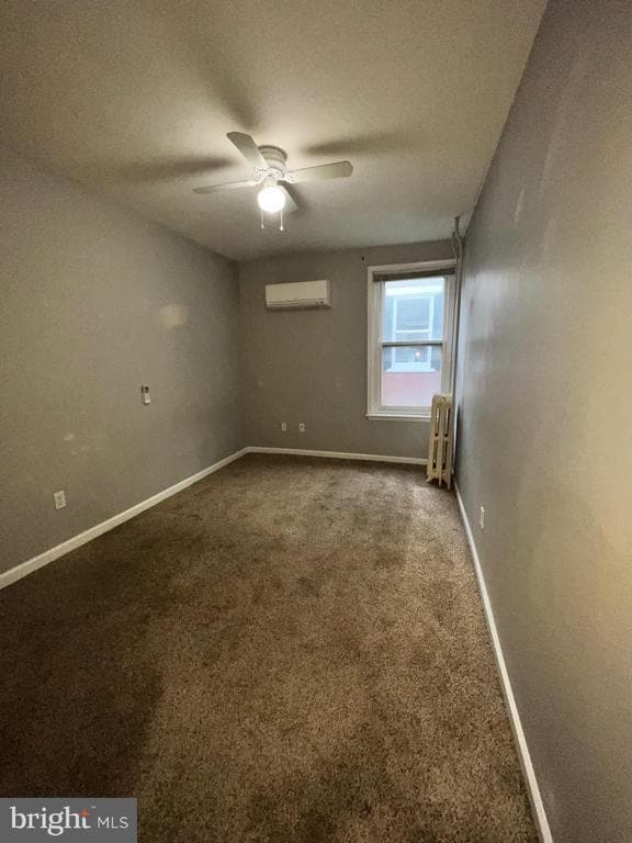 Building Photo - 129 W Miner St