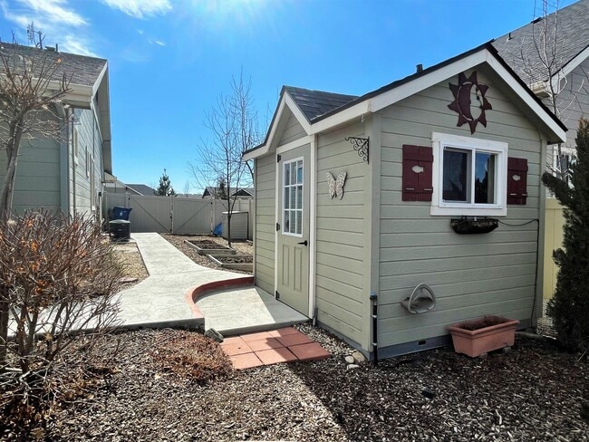 Building Photo - Beautiful 2 bed, 2 bath home with office/3rd bedroom in Eagle just off State and Linder in the Pr...