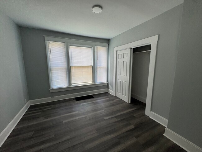 Building Photo - 9 N Colorado Ave