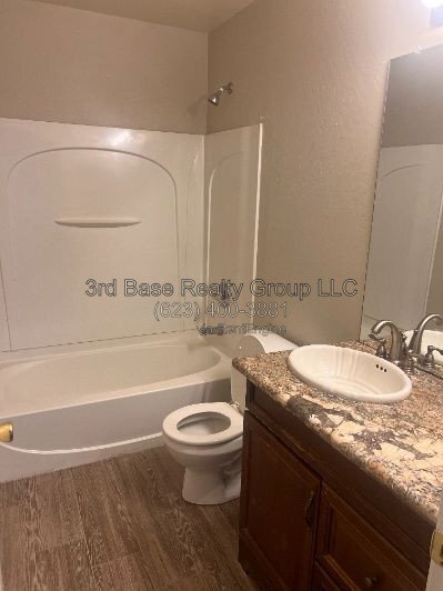 Building Photo - 22593 W Solano Dr