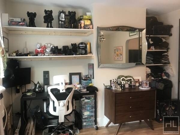 Building Photo - JAVA STREET