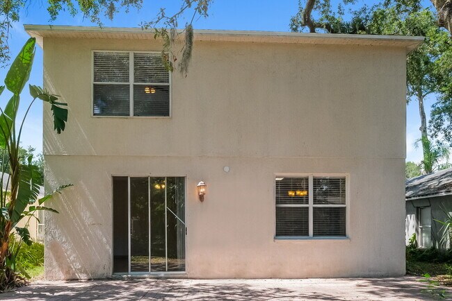 Building Photo - 8723 Morrison Oaks Ct