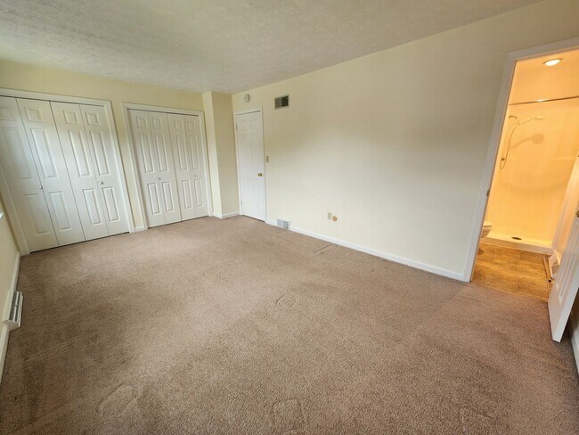 Building Photo - 34 William Penn Dr