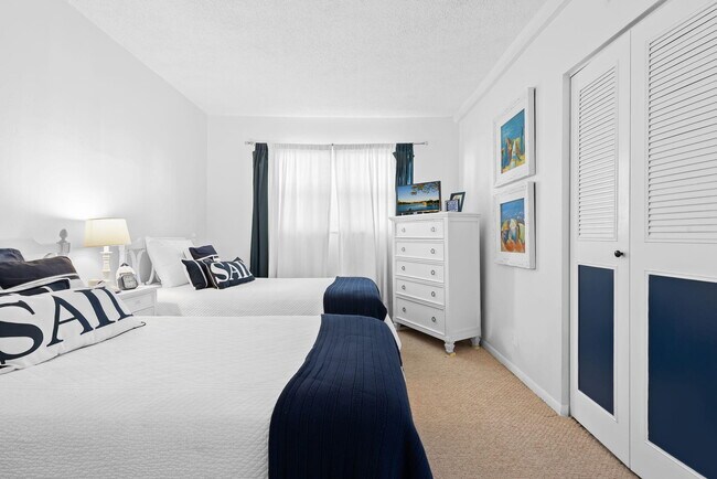 Building Photo - 3101 S Ocean Blvd