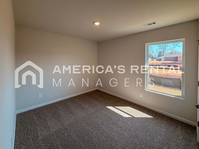 Building Photo - New Construction Home for Rent!