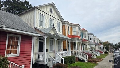 Building Photo - 14 E 41st St