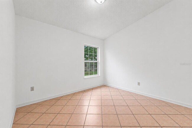 Building Photo - 3013 Barrymore Ct