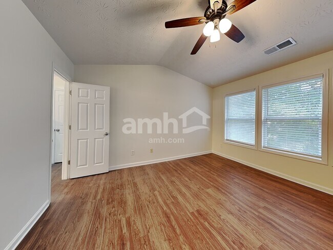 Building Photo - 3917 Abernathy Farm Way