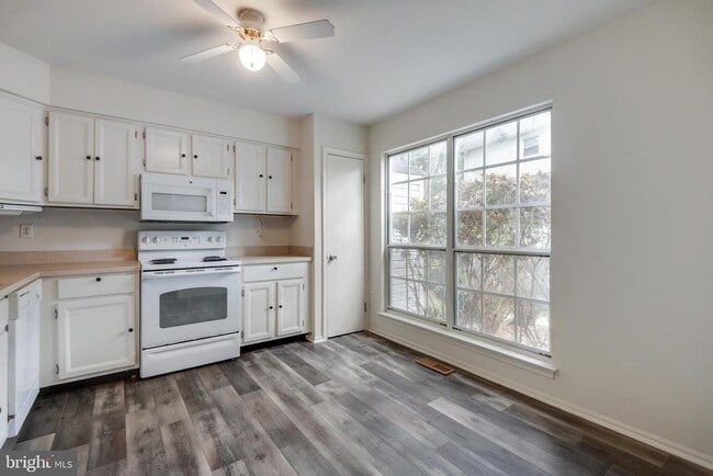 Primary Photo - 11770 Stonegate Ln