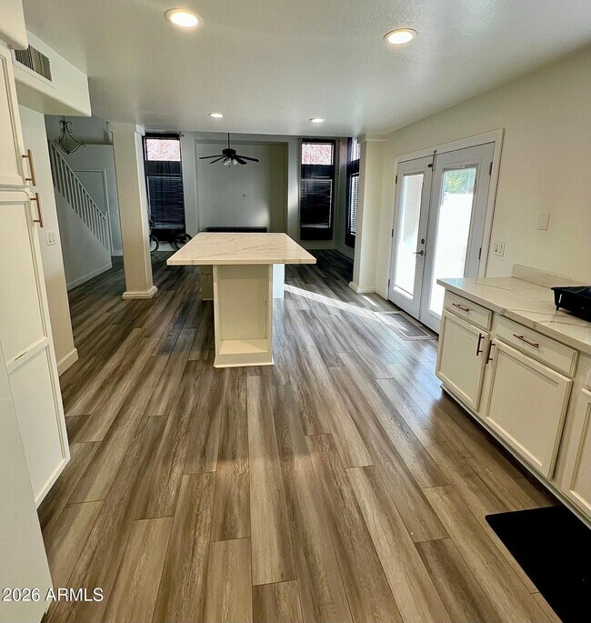 Building Photo - 2721 S 108th Ave