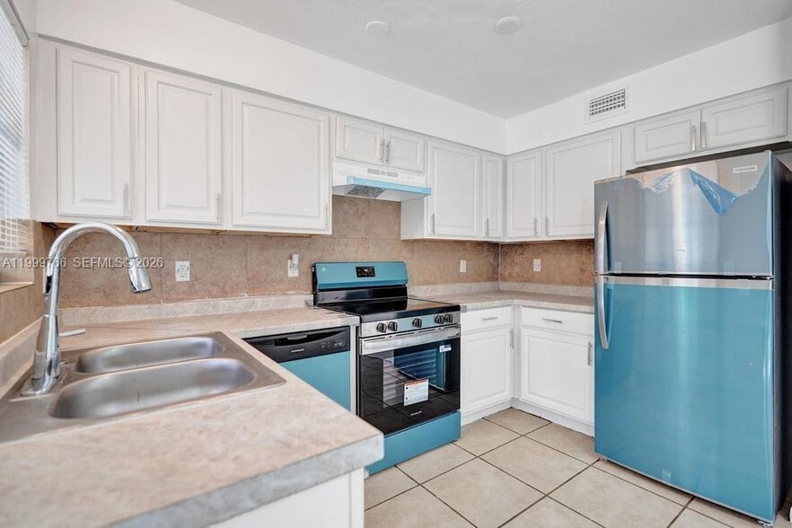 Building Photo - 4511 Treehouse Ln