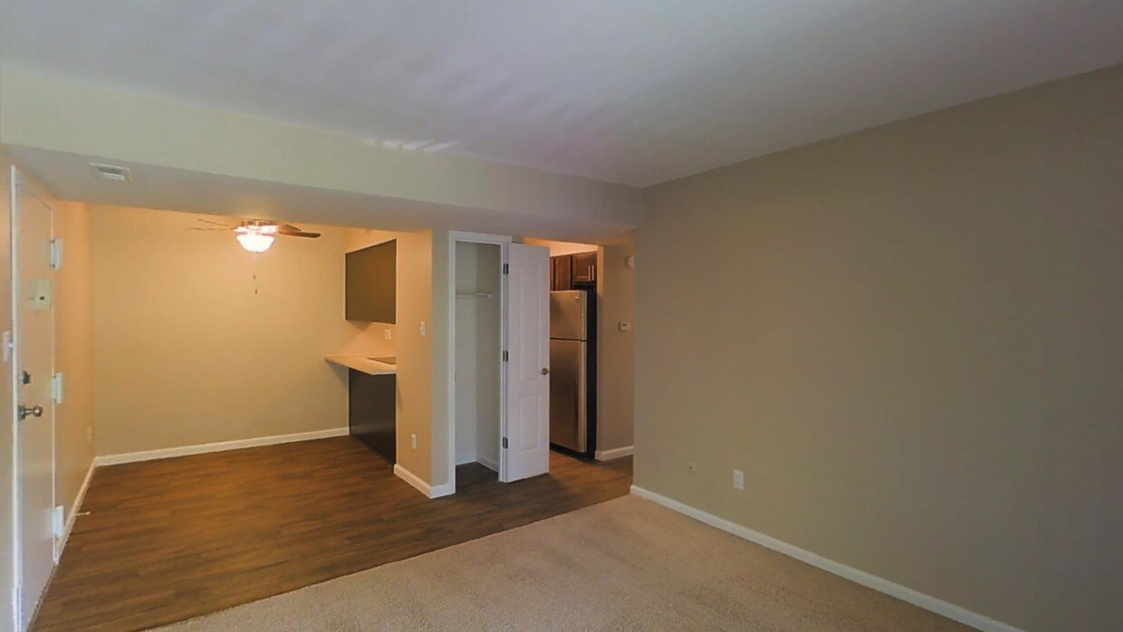 Whisper Hollow Apartments Maryland Heights Mo Apartment Finder