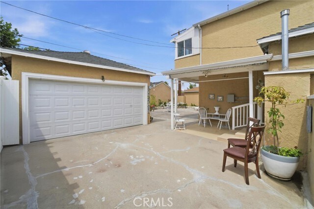 Building Photo - 6139 Jamieson Ave