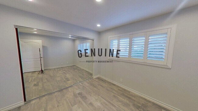 Building Photo - Coming Soon: Remodeled 4Bd 2Ba Home in Fou...