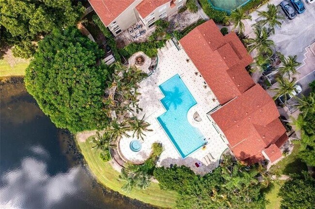 Building Photo - 1780 Palm Cove Blvd