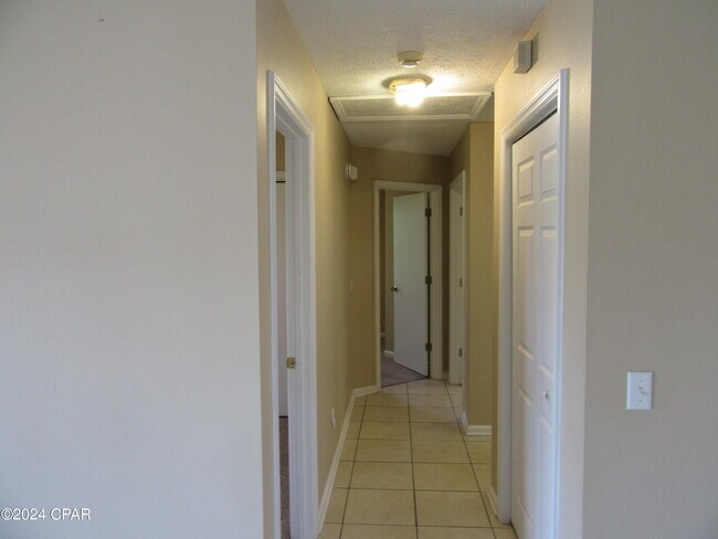 Building Photo - 1601 Louisiana Ave