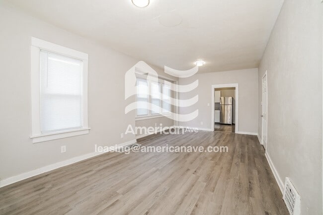 Building Photo - 1915 N Ashley Ct