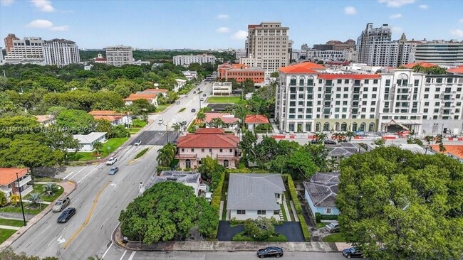 Building Photo - 349 Santander Ave