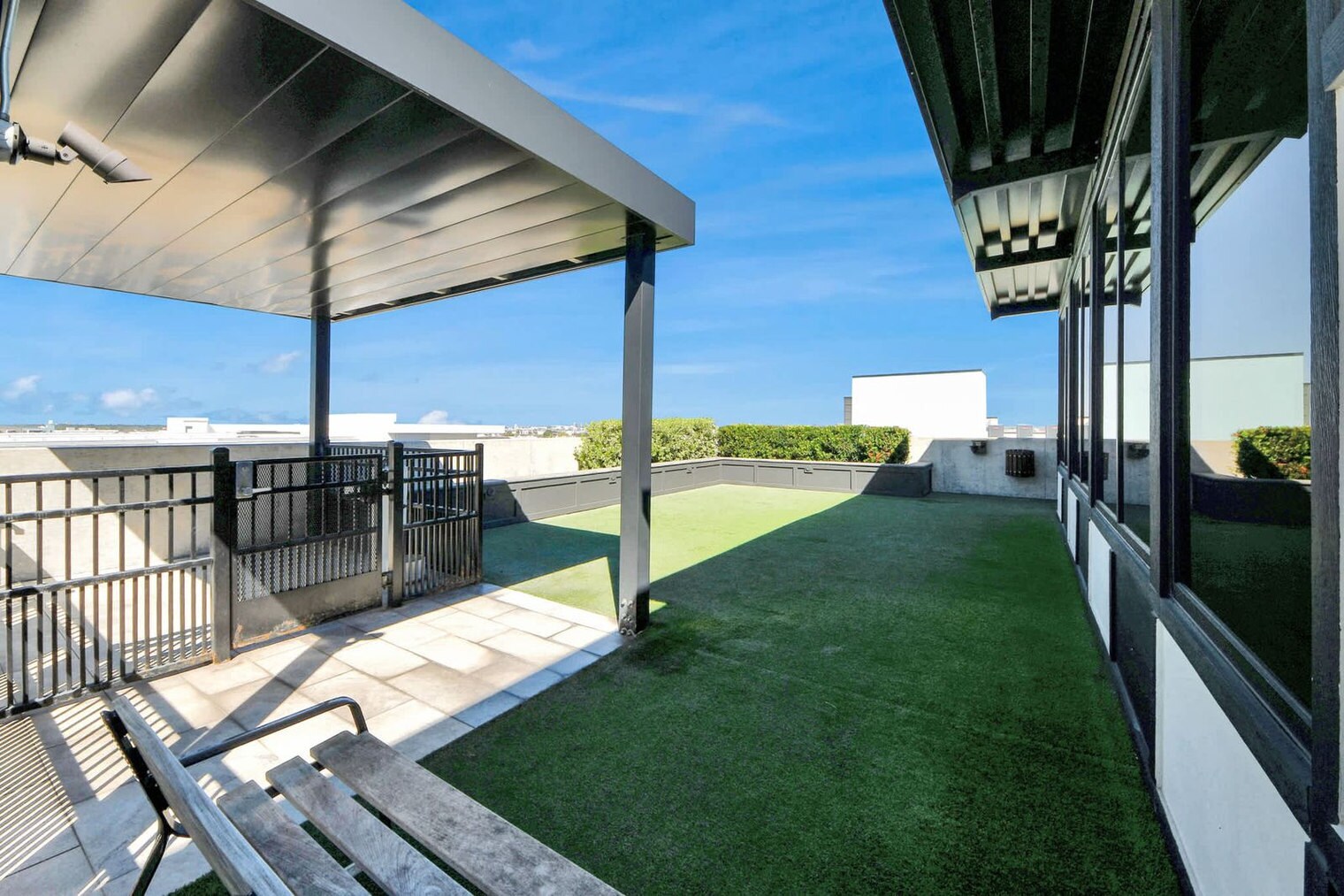 Building Photo - 1111 Shepherd Dr