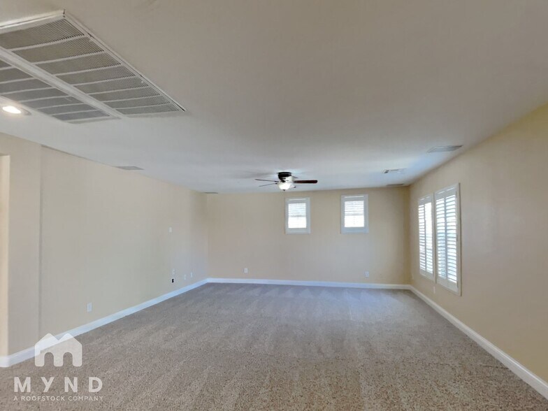 Building Photo - 599 Wealdston Ct