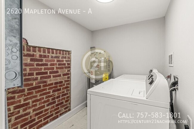 Building Photo - 2620 Mapleton Ave