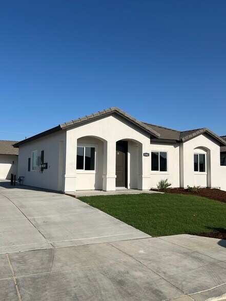 Building Photo - 5302 Hawkwatch Ln