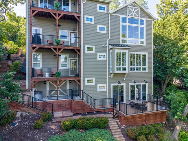 Building Photo - W5681 Ridge Rd