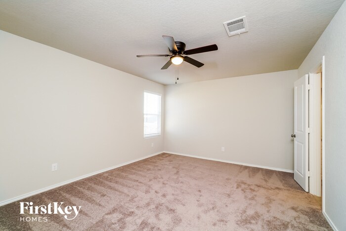 Building Photo - 5330 Trellised Ln