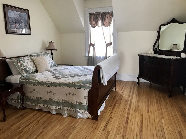 Green Room--Master Bedroom - 408 3rd Ave. E